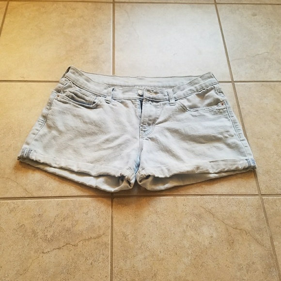 Old Navy Pants - Old Navy Boyfriend Jean Blue Short Shorts Good!
